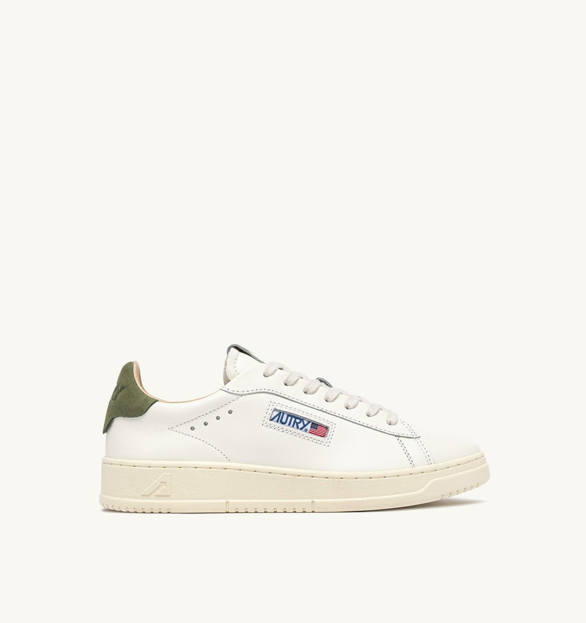 DALLAS LOW SNEAKERS IN LODEN GREEN AND MARSHMALLOW LEATHER - AUTRY Essential