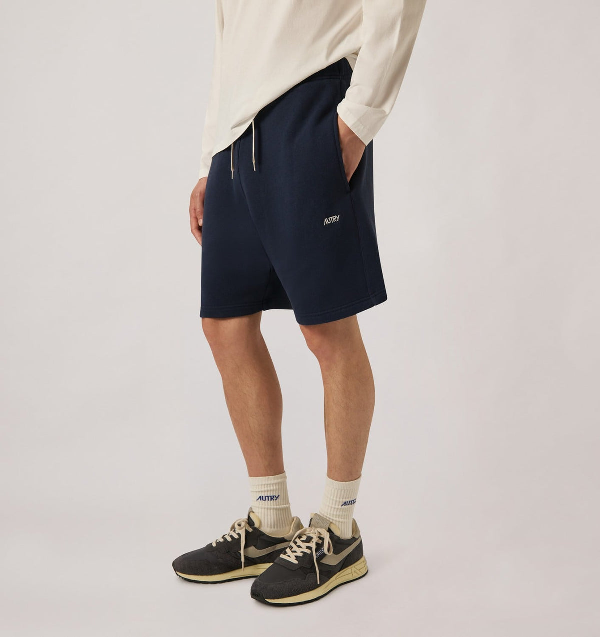 EMBROIDERED LOGO SHORTS MAN - AUTRY Essential