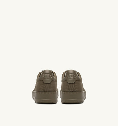 MEDALIST EASEKNIT LOW SNEAKERS IN COVERT GREEN KNIT - AUTRY Classic