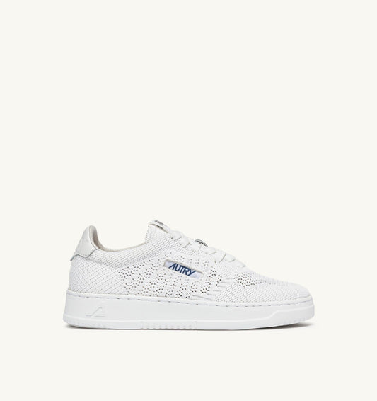 MEDALIST EASEKNIT LOW SNEAKERS IN WHITE KNIT - AUTRY Great Value