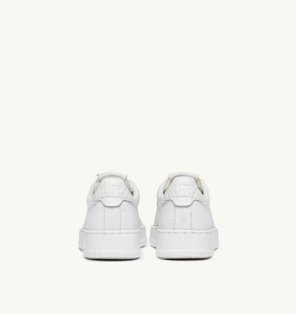 MEDALIST EASEKNIT LOW SNEAKERS IN WHITE KNIT - AUTRY Great Value
