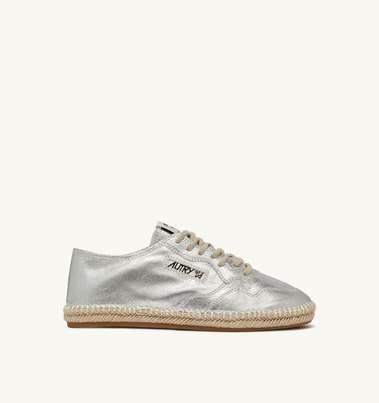 SANDY ESPADRILLES IN SILVER CANVAS - AUTRY Essential