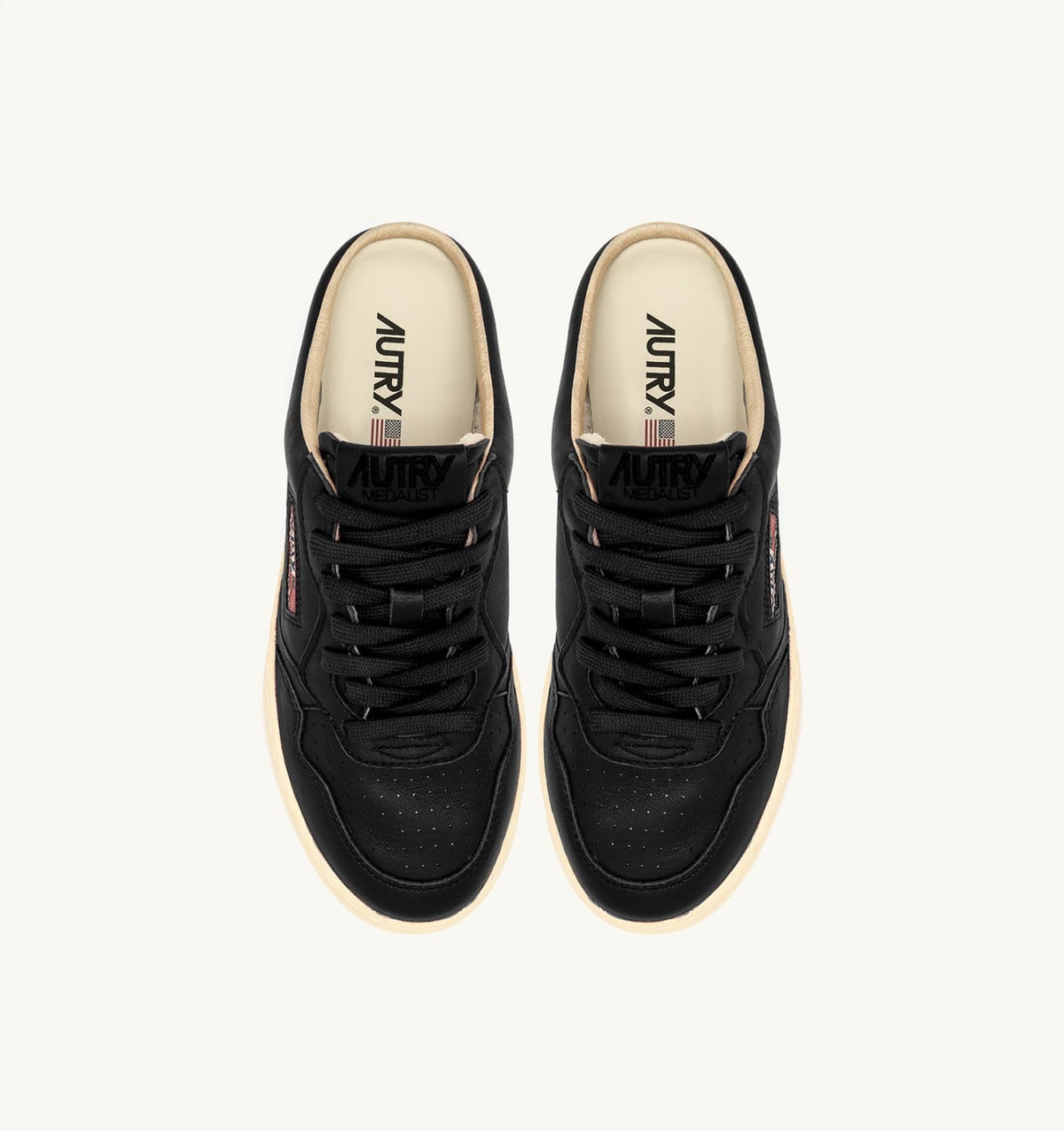 MEDALIST MULE SNEAKERS IN NAPA LEATHER COLOR BLACK - AUTRY Classic