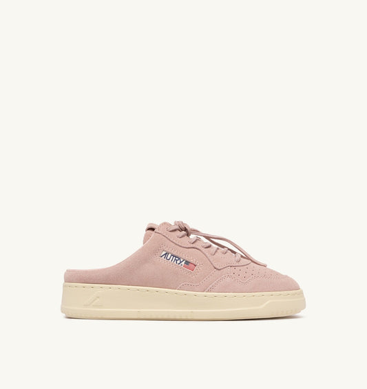 MEDALIST MULE SNEAKERS IN SILK SUEDE - AUTRY Everyday