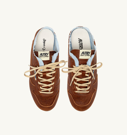 WINDSPIN MULE SNEAKERS IN SHIRT BUFF AND AZURE LEATHER - AUTRY Great Value