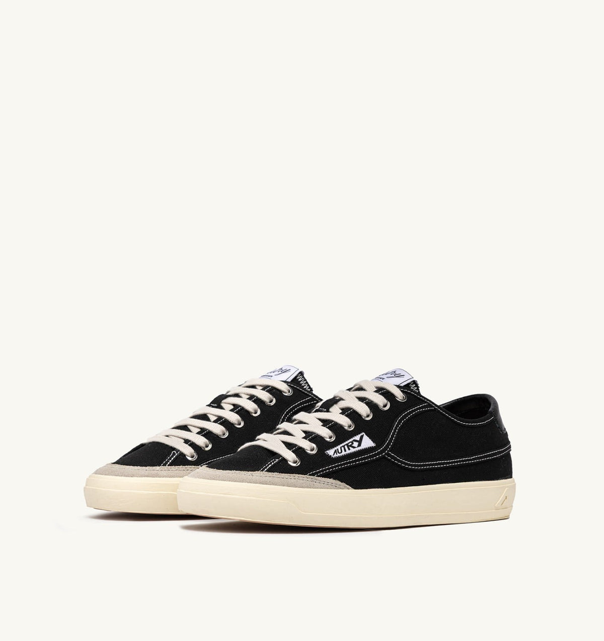 WINDSCAPE LOW SNEAKERS IN BLACK CANVAS - AUTRY Great Value