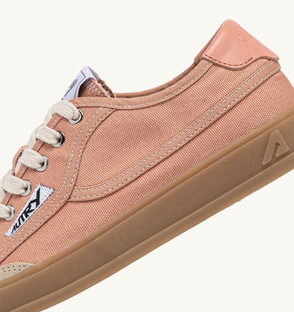 WINDSCAPE LOW SNEAKERS IN CLAY CANVAS - AUTRY Latest