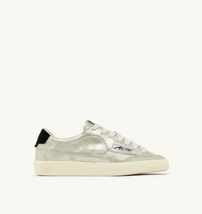 WINDSCAPE LOW SNEAKERS IN SILVER AND BLACK LAMINATED SUEDE - AUTRY Great Value