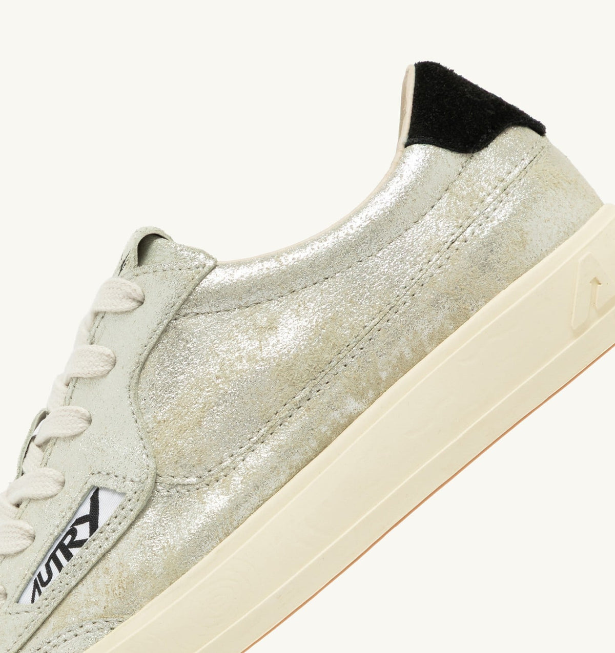 WINDSCAPE LOW SNEAKERS IN SILVER AND BLACK LAMINATED SUEDE - AUTRY Great Value