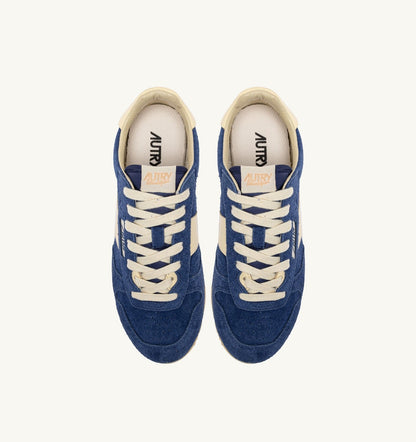 SNEAKERS WINDSPIN IN SUEDE AND LEATHER COLOR INFINITO AND RUTABAGA - AUTRY Classic
