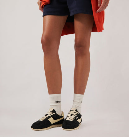 WINDSPIN SNEAKERS IN BLACK AND RUTABAGA SUEDE AND LEATHER - AUTRY Essential