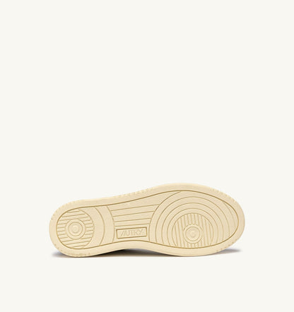 MEDALIST LOW SNEAKERS IN WHITE LEATHER AND MAHOGANY SUEDE - AUTRY Great Value