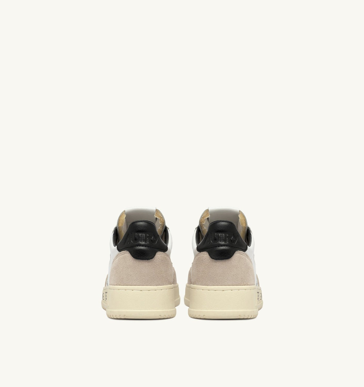 MEDALIST LOW SNEAKERS IN WHITE AND BLACK SUEDE AND LEATHER WITH LETTERING - AUTRY Latest