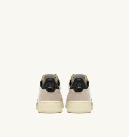 MEDALIST LOW SNEAKERS IN WHITE AND BLACK SUEDE AND LEATHER WITH LETTERING - AUTRY Latest