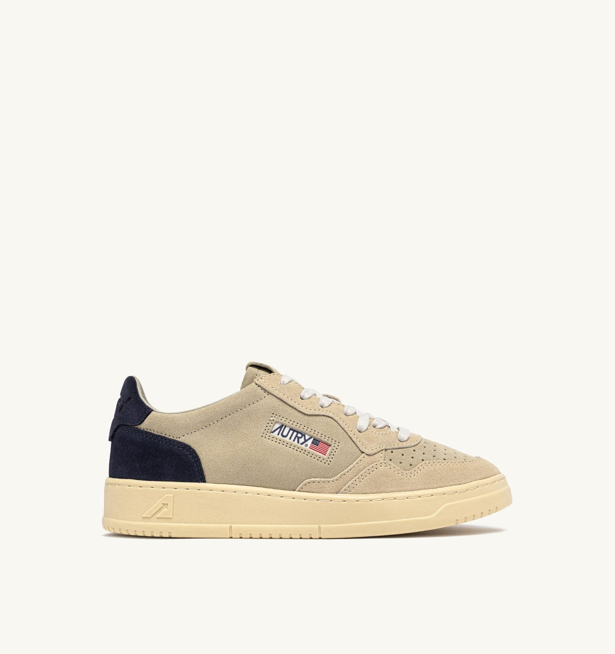 MEDALIST LOW TRICOLOR SNEAKERS IN SUEDE COLOR ECRU PAPYRUS AND BLUE SPACE - AUTRY Quality