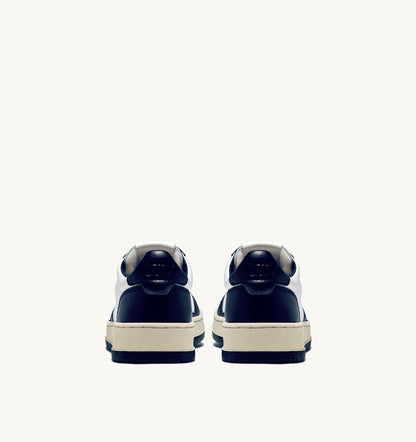 MEDALIST LOW BICOLOR SNEAKERS IN WHITE AND BLUE LEATHER - AUTRY Quality