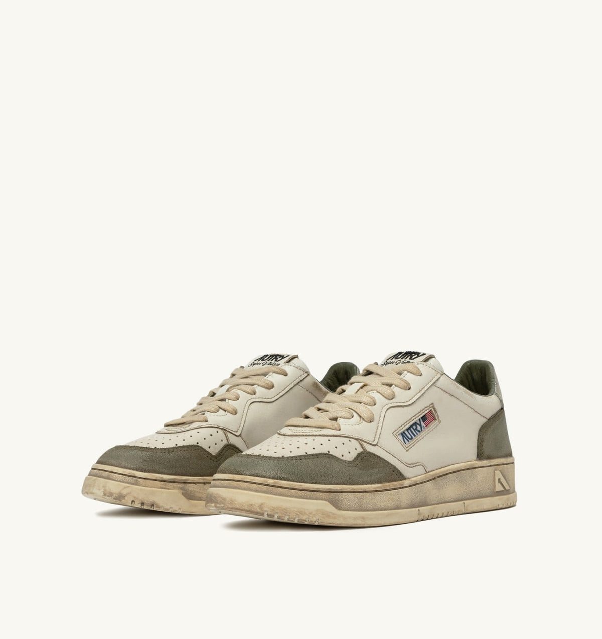 MEDALIST LOW SUPER VINTAGE SNEAKERS IN WHITE AND SILVER LEATHER AND LIZARD SUEDE - AUTRY Quality
