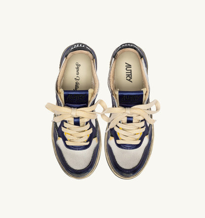 MEDALIST LOW SUPER VINTAGE SNEAKERS IN WHITE AND TANZANITE LEATHER AND DRAGON MESH - AUTRY Great Value