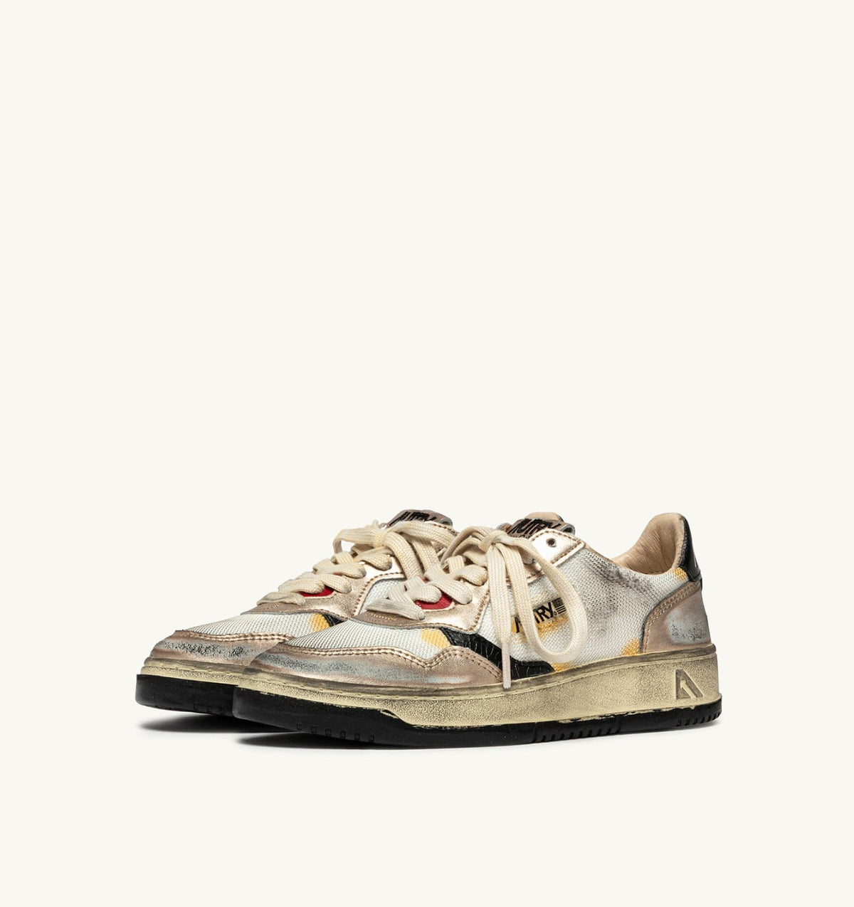 MEDALIST LOW SUPER VINTAGE SNEAKERS IN WHITE MESH, GOLD SUEDE AND BLACK LEATHER - AUTRY Latest