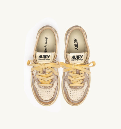 MEDALIST LOW SUPER VINTAGE SNEAKERS IN SILVER AND PLATINUM LEATHER - AUTRY Quality