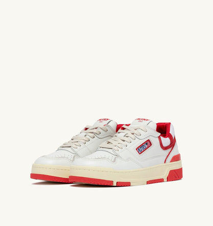 SNEAKERS CLC LOW IN WHITE LEATHER AND RED VIRGIN - AUTRY Quality