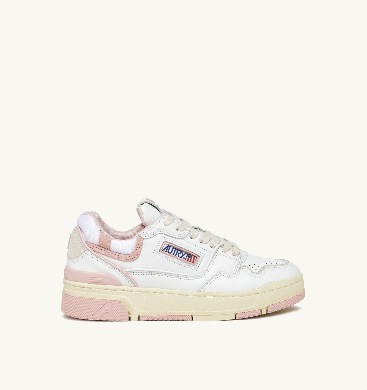 CLC LOW SNEAKERS IN WHITE LEATHER AND POWDER PINK SUEDE - AUTRY Classic