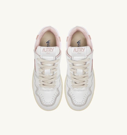 CLC LOW SNEAKERS IN WHITE LEATHER AND POWDER PINK SUEDE - AUTRY Classic