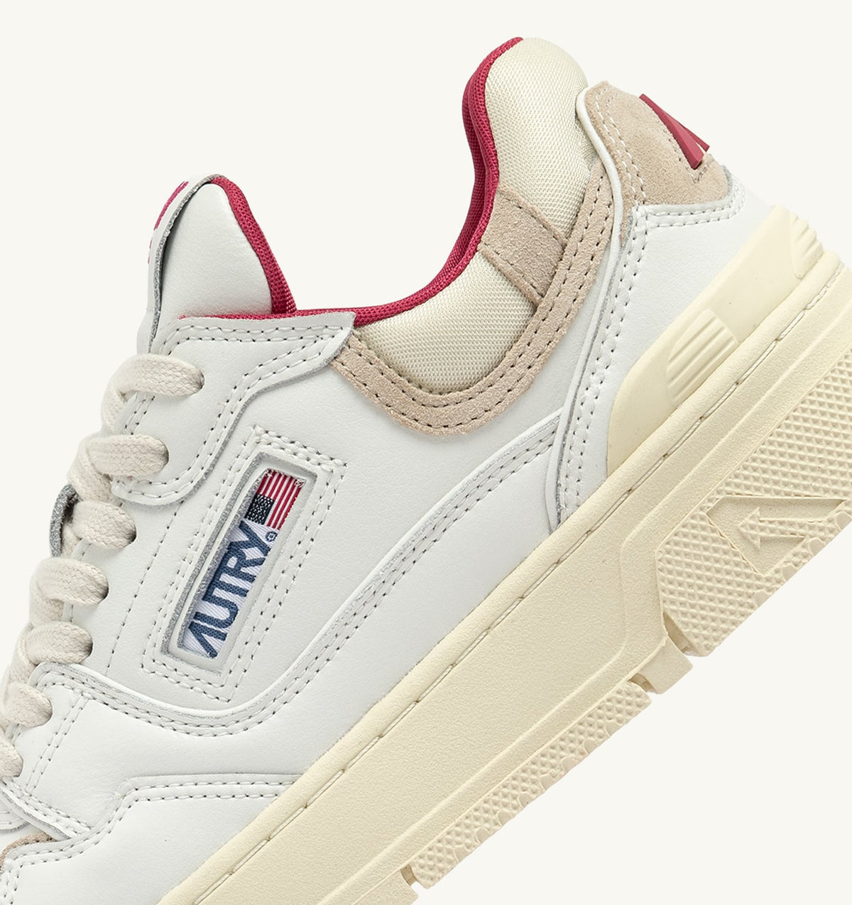 CLC LOW SNEAKERS IN WHITE LEATHER AND SAND SUEDE - AUTRY Value