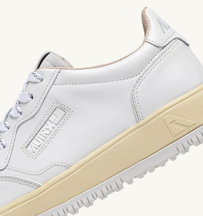 GOLF LOW SNEAKERS IN WHITE LEATHER - AUTRY Everyday