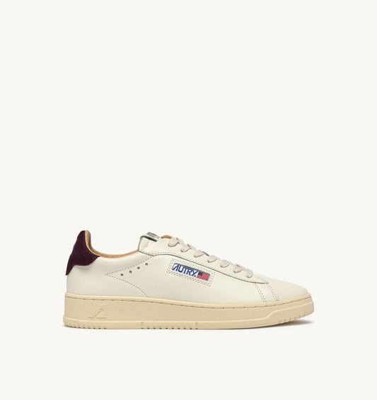 DALLAS LOW SNEAKERS IN MARSHMALLOW AND FIG LEATHER - AUTRY Classic