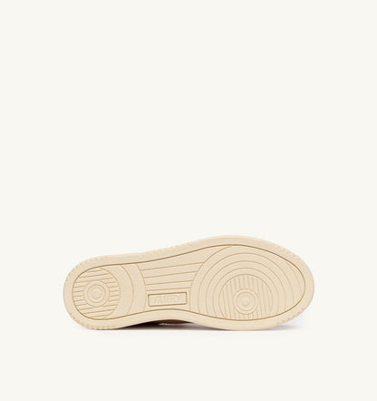 DALLAS LOW SNEAKERS IN SILK SUEDE - AUTRY Everyday