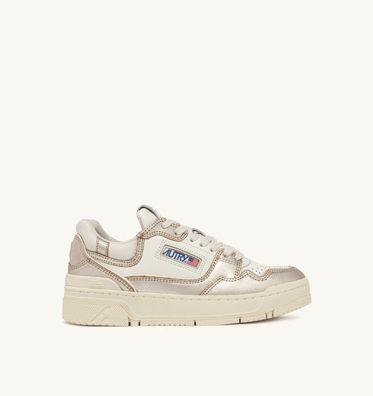 CLC LOW SNEAKERS IN PLATINUM LEATHER AND SUEDE - AUTRY Latest