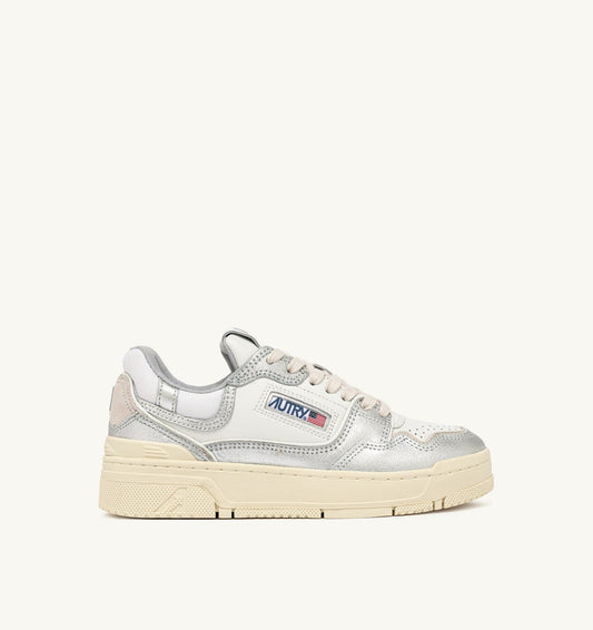 CLC LOW SNEAKERS IN SILVER-TONE LEATHER - AUTRY Quality