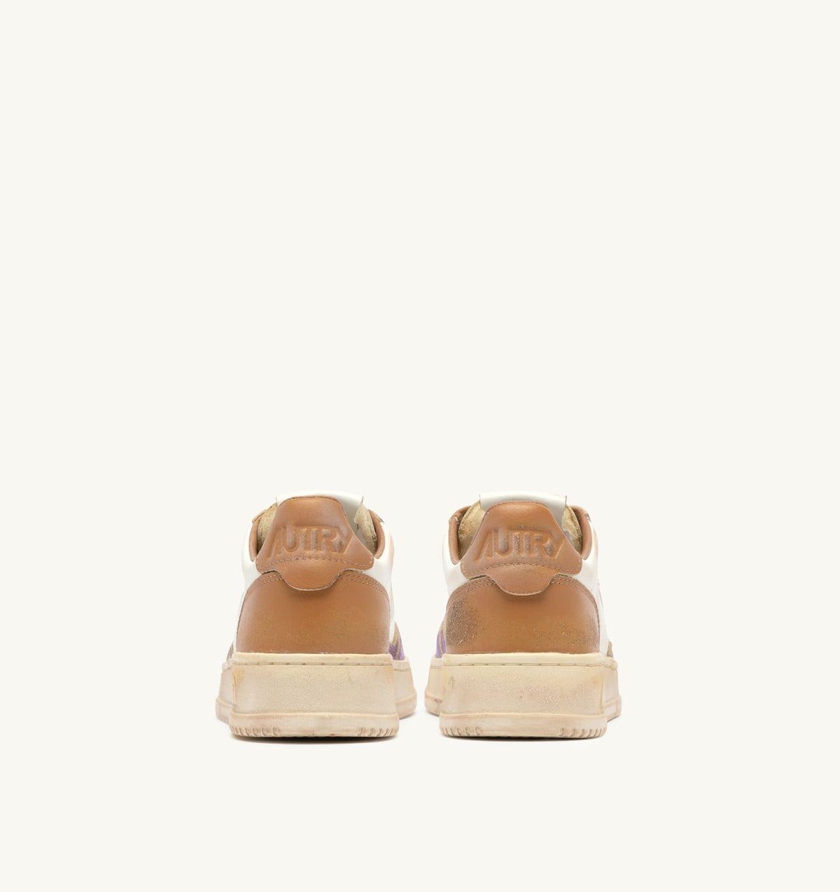 MEDALIST LOW SUPER VINTAGE SNEAKERS IN WHITE APPLE CINNAMON AND DEWBERRY LEATHER - AUTRY Everyday