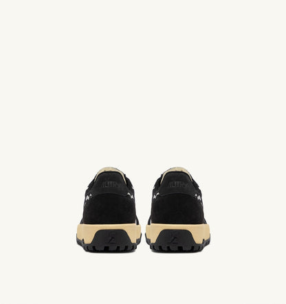 WILDPACE LOW SNEAKERS IN BLACK DRAGON MESH AND SUEDE - AUTRY Classic