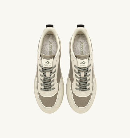 WILDPACE LOW SNEAKERS IN ELMOND AND WHITE CORDURA AND SUEDE - AUTRY Everyday