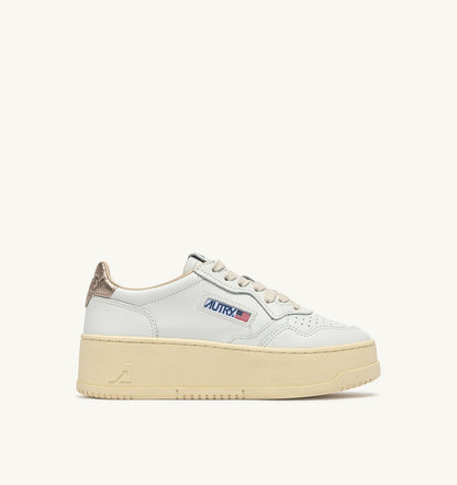 MEDALIST PLATFORM SNEAKERS IN FEATHER GRAY AND WHITE SUEDE AND LEATHER - AUTRY Great Value