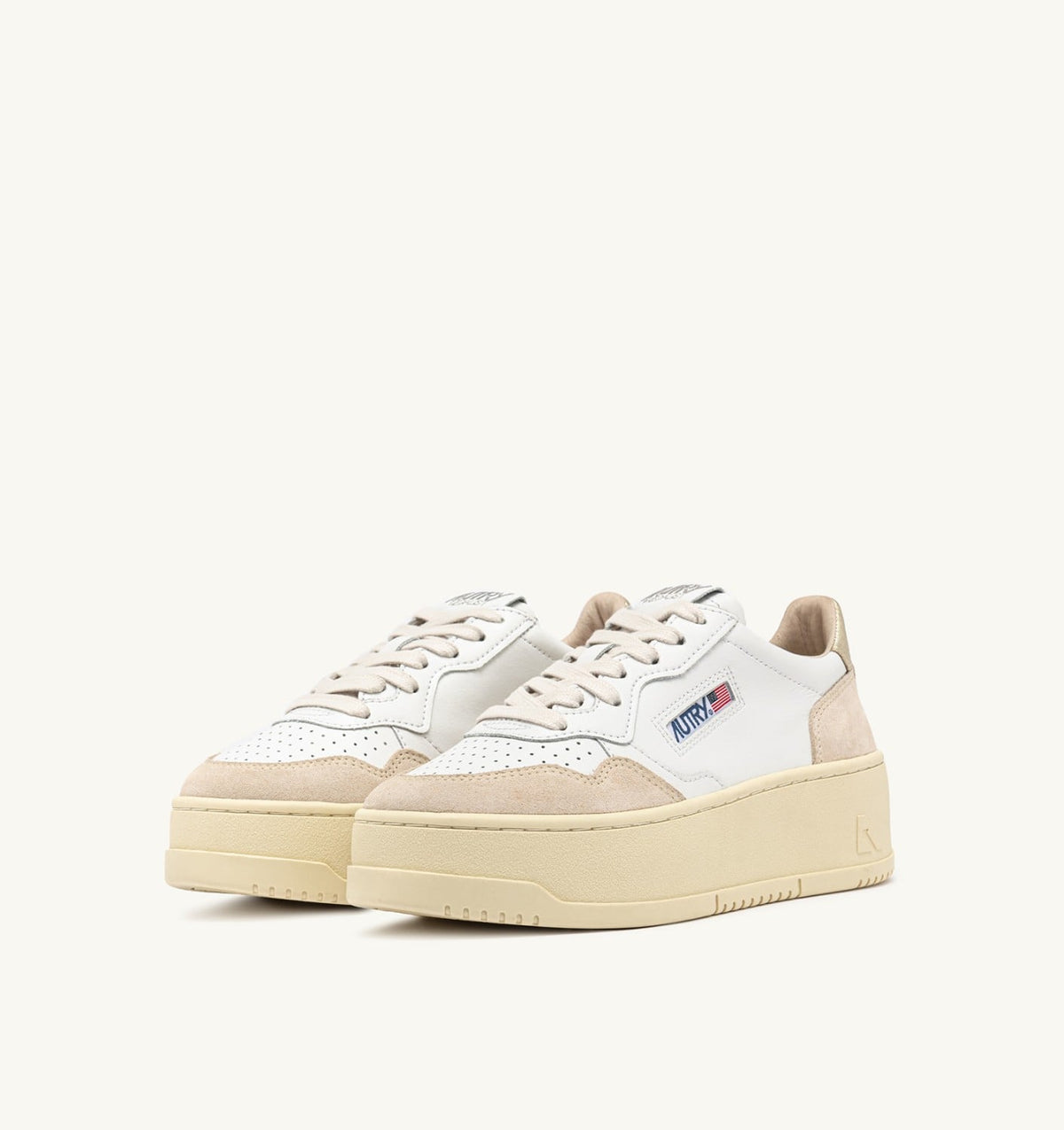MEDALIST PLATFORM SNEAKERS IN WHITE AND PLATINUM SUEDE AND LEATHER - AUTRY Quality