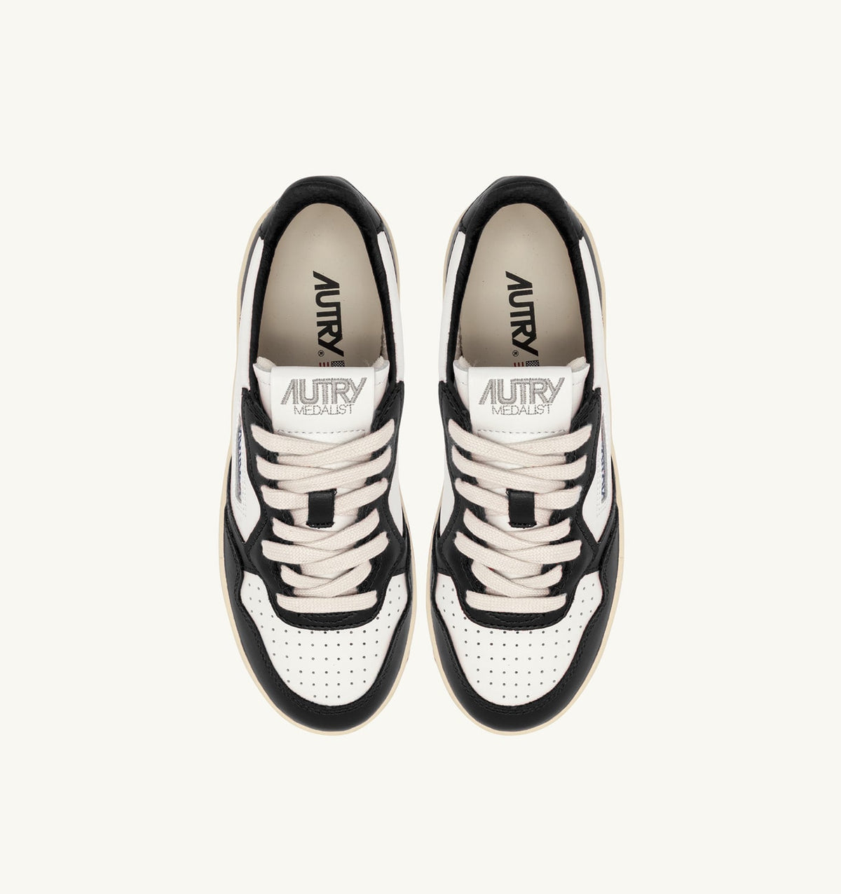 MEDALIST PLATFORM SNEAKERS IN WHITE AND BLACK LEATHER - AUTRY Everyday