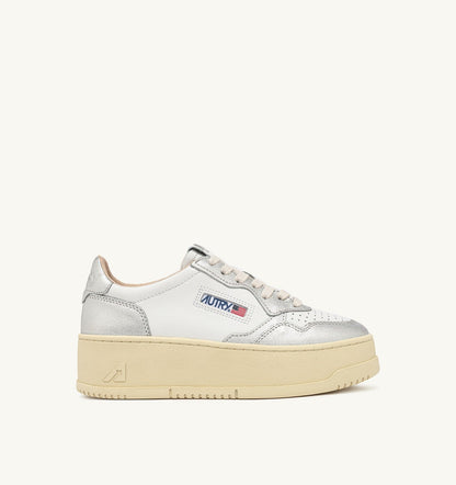 MEDALIST PLATFORM SNEAKERS IN WHITE AND METALIZED SILVER LEATHER - AUTRY Great Value