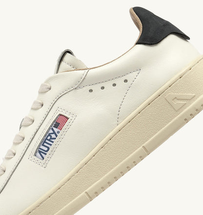 DALLAS LOW SNEAKERS IN WHITE AND SPACE LEATHER - AUTRY Quality